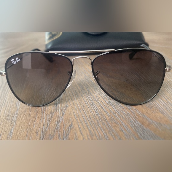 Kids RayBan aviator sunglasses - Picture 3 of 4